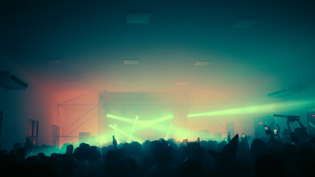 Synthwave Nights: Neon City
